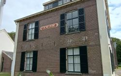 Fietstocht en wandeling: duik in het erfgoed en de grimmige geschiedenis van Veenhuizen!